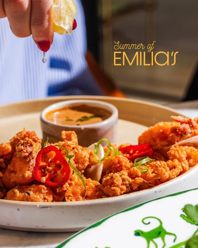 Summer Dining at The Crescent Fort Worth. ☀️🍴 Summer schedule:✨Emilia’s Daily Dinner: 5 - 9 PM Saturday & Sunday Brunch: 10 AM – 2 PM🍸 Circle BarMonday - Friday: 7 - 11 AM Monday - Friday, Lunch: 11 AM - 2 PM Daily Dinner: 5 - 9 PM Saturday & Sunday Brunch: 10 AM – 2 PM🌙 The Blue RoomFriday & Saturday Dinner: 6 - 8:30 PM We look forward to welcoming you this summer!