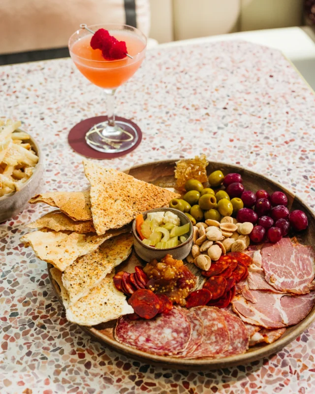 A summer spread – artfully arranged for grazing with locally sourced ingredients. ☀️